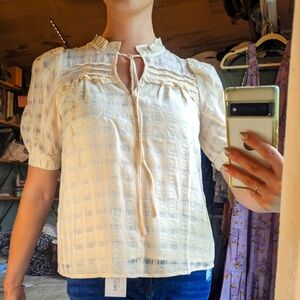 Current Air Ivory Blouse Size XS NWT